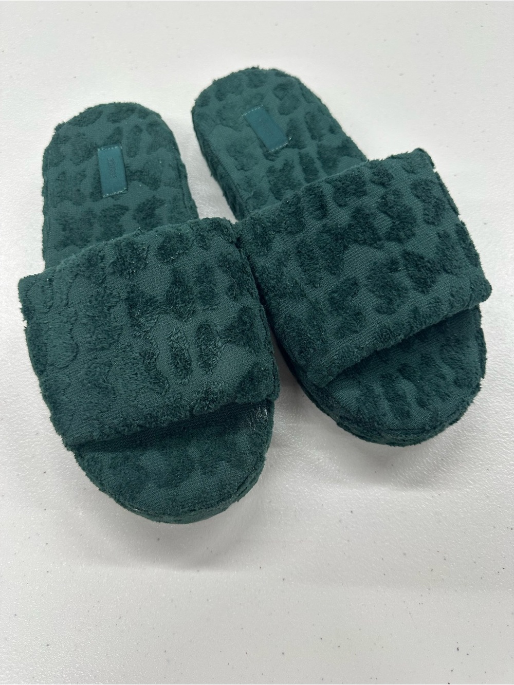 Skims spa terry Slippers in Deep Teal size 37 new without tags